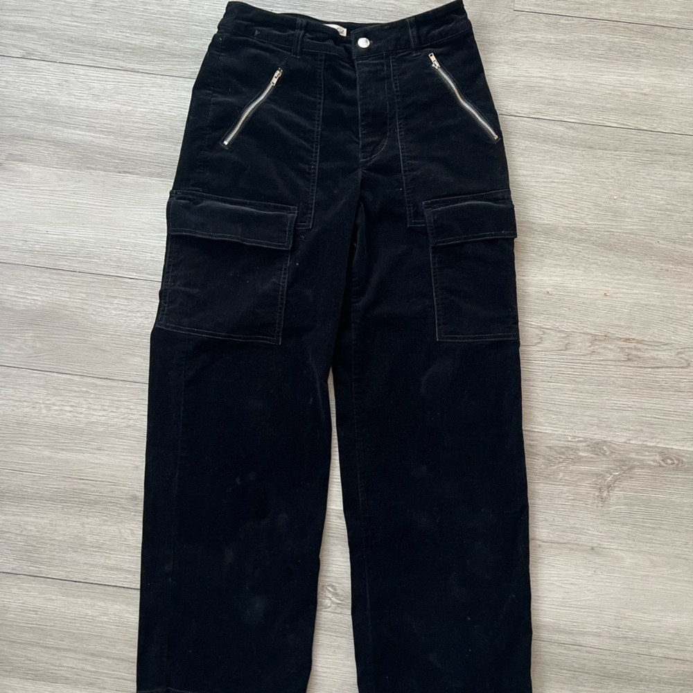 Universal Thread Black Cargo Pants with Front Zip Pockets